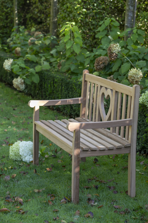 Gartenbank Herz Teak Braun  Rabatt: 0 %...